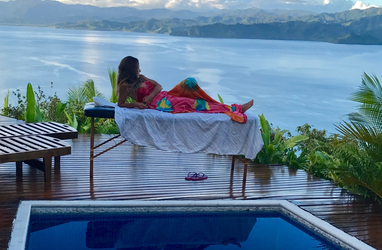 Massage treatment at Naveria